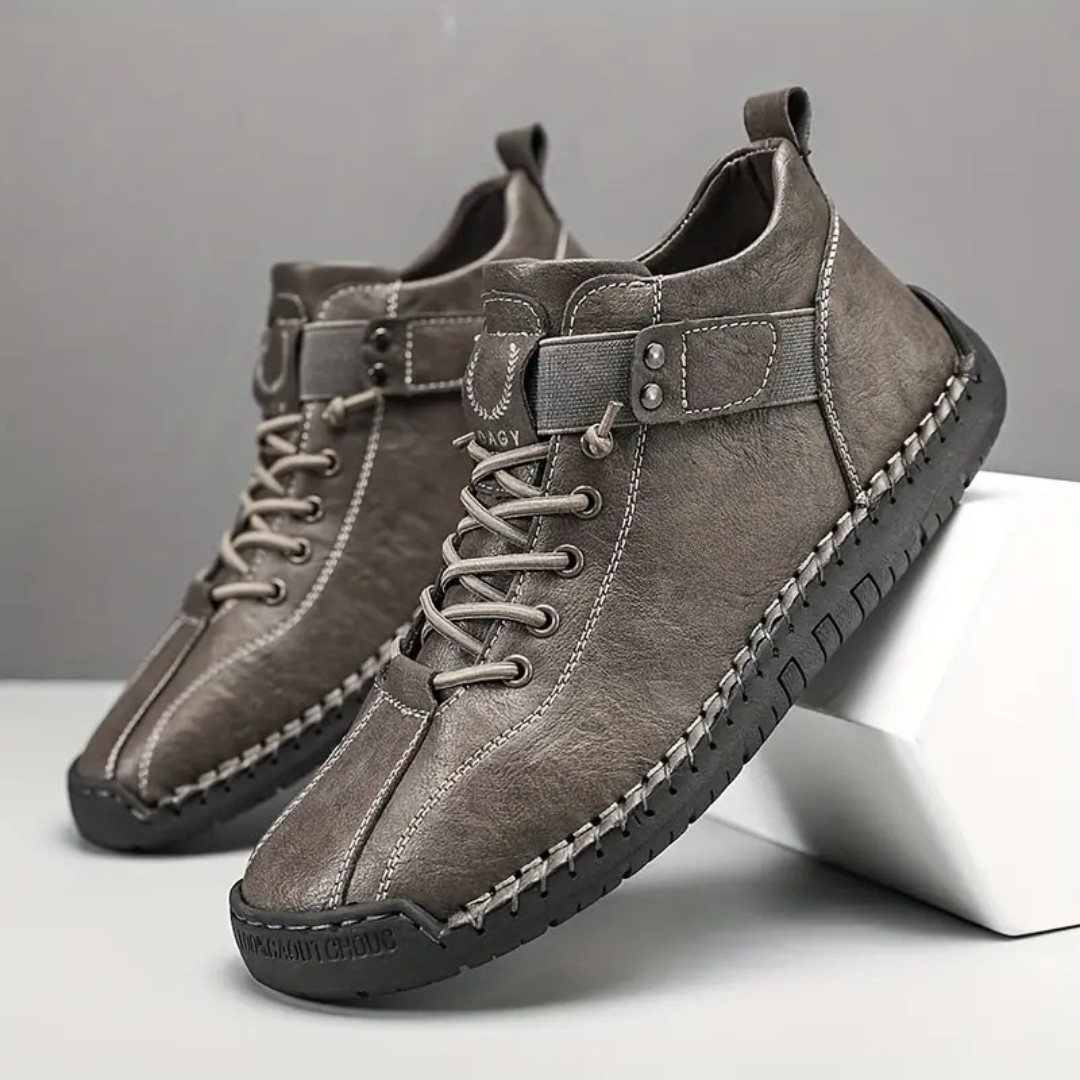 Sapatos de Couro Rugoso com Fecho de Velcro para Homem