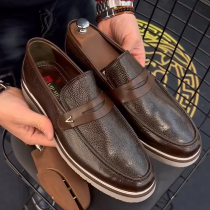 Sapatos Casuais Clássicos Retro de Couro Fino para Homem