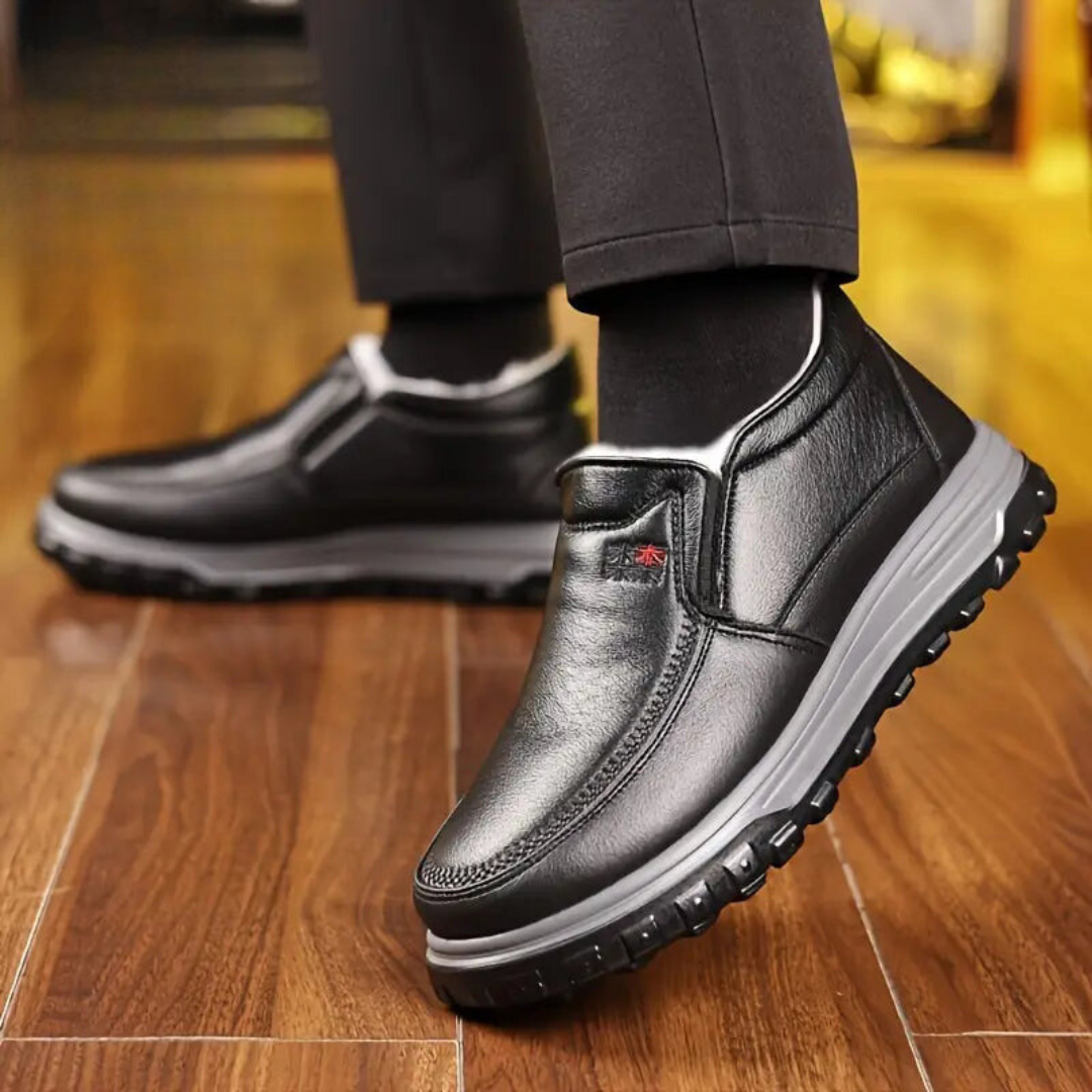 Mocassins Ergonómicos em  Couro e à Prova de Água com Forro Polar para Homem