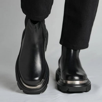 Botas Casuais de Couro Preto com Sola Grossa para Homem