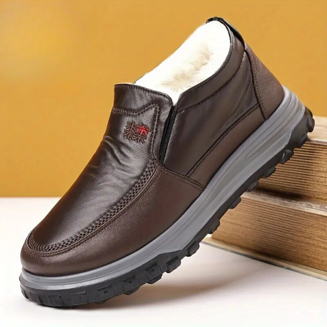 Mocassins Ergonómicos em  Couro e à Prova de Água com Forro Polar para Homem