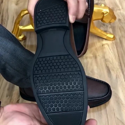 Sapatos de Couro Genuíno para Homem com Acabamento de Alta Qualidade