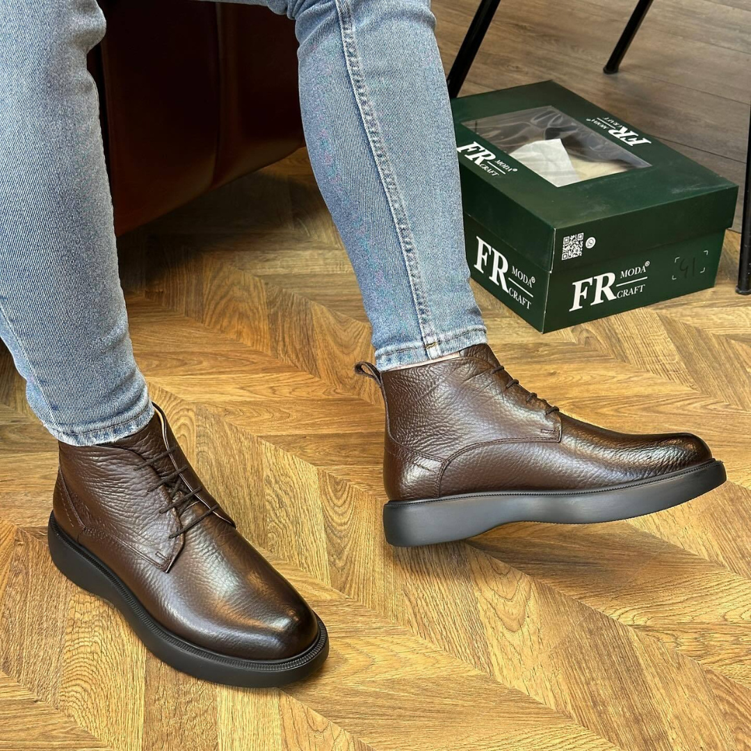 Botas de Couro com Textura Rugosa para Homem