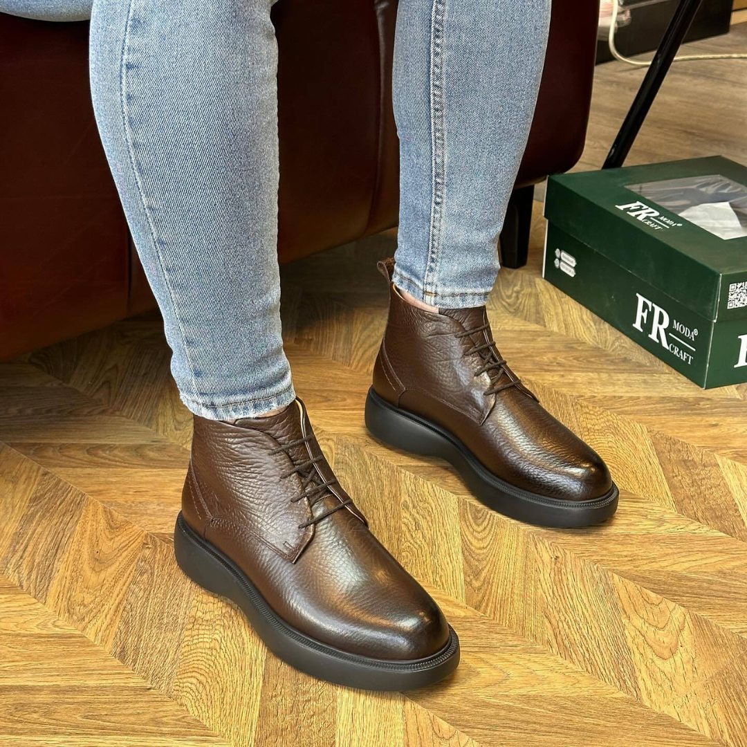 Botas de Couro com Textura Rugosa para Homem